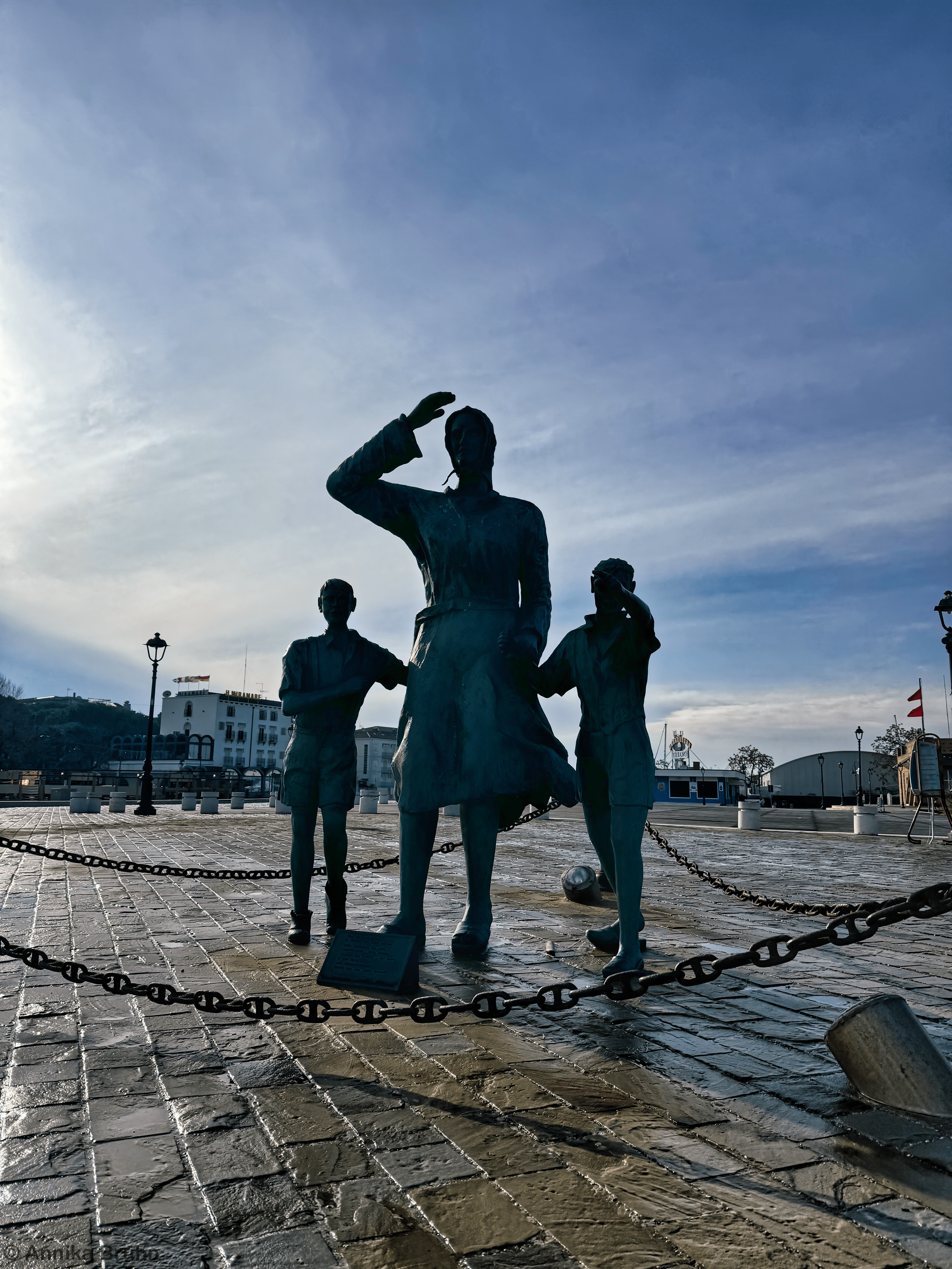 Piazza Spose Dei Marinai